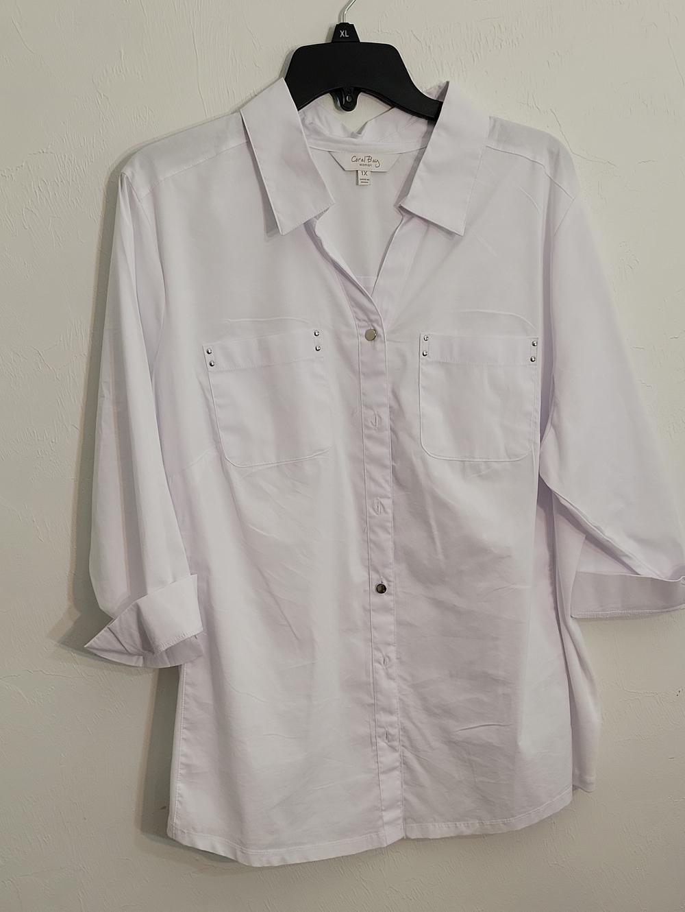 Coral Bay White Button-Front Blouse with Chest Pockets